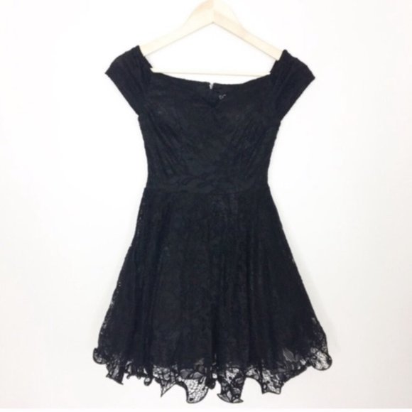 Windsor Lace Semi Flare Skater Dress - Picture 1 of 8